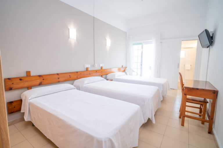 hotel-la-terraza-habitacion-triple